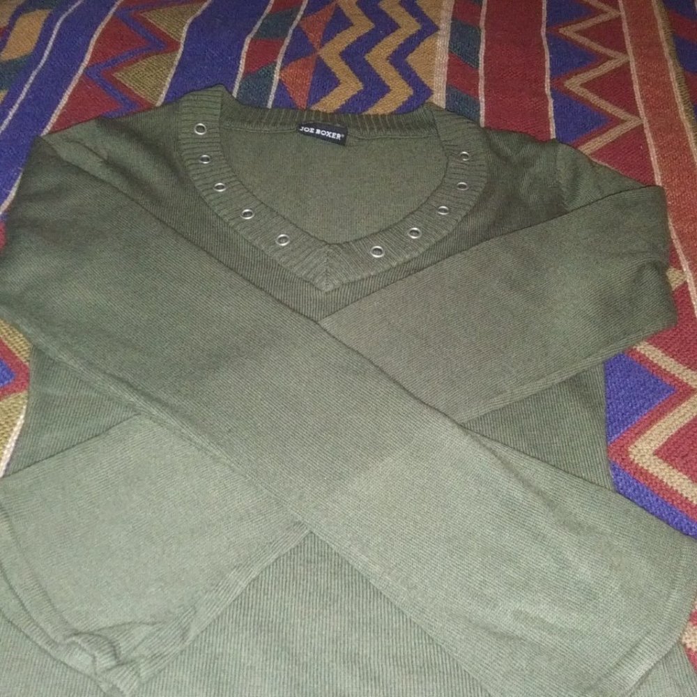 Joe Boxer sweater